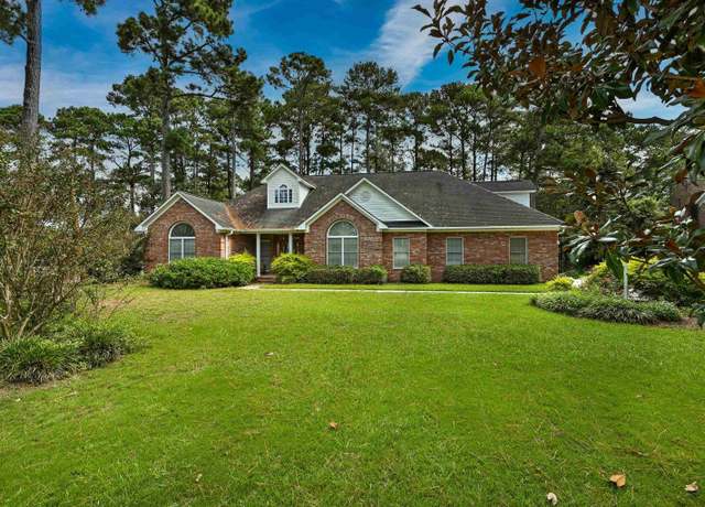 Property at 3517 Golf Ave, Little River, SC 29566, 4 beds, 3 baths