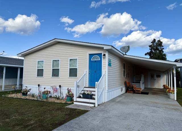 Property at 400 Hazelwood Dr, Surfside Beach, SC 29575, 3 beds, 2 baths