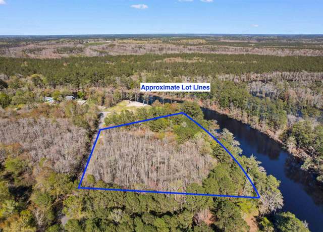 Property at 275 Waccamaw River Dr, Conway, SC 29526