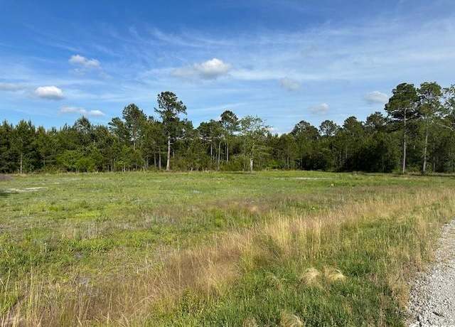 Property at 114 Belland Ct, Loris, SC 29569