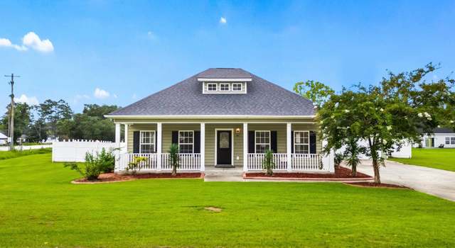 Photo of 401 Paul St, Conway, SC 29527