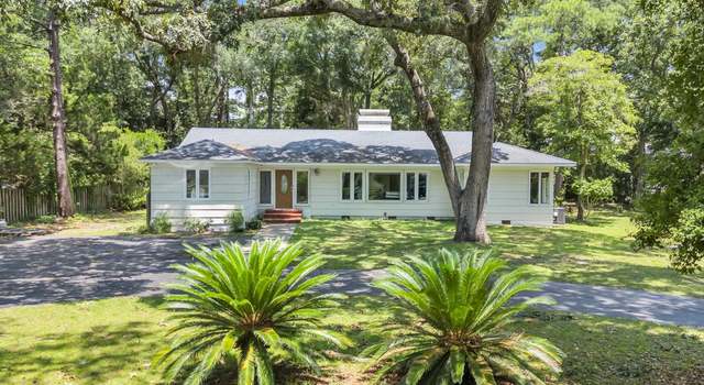 Photo of 231 Live Oak Ln, Myrtle Beach, SC 29572