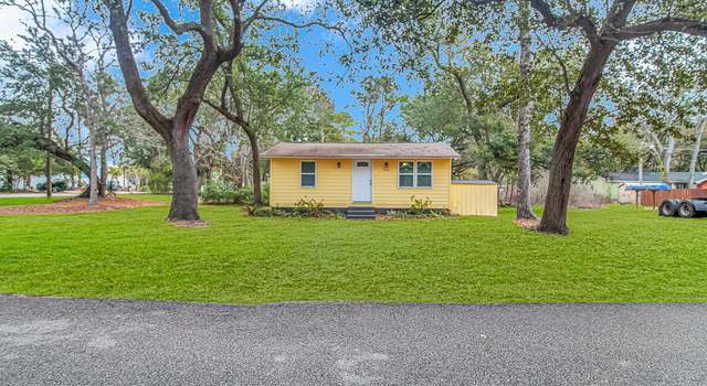 Photo of 594 Bend Ave, Murrells Inlet, SC 29576