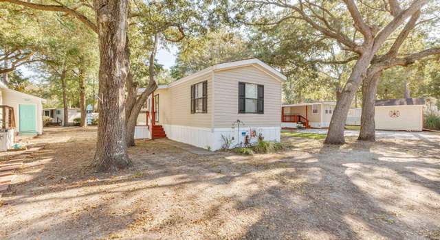 Photo of 591 Mimosa Dr, Garden City Beach, SC 29576