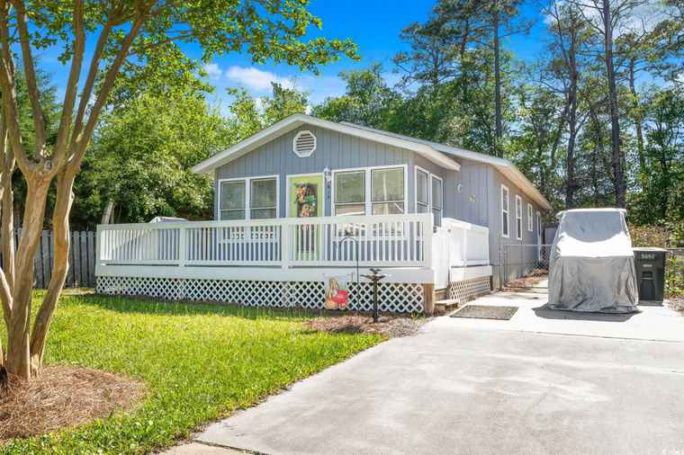Photo of 615 36th Ave S North Myrtle Beach, SC 29582