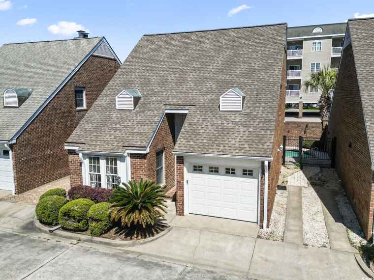 Photo of 305 #7 2nd Ave N North Myrtle Beach, SC 29582