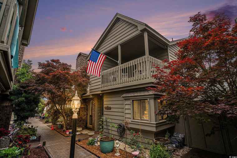 Photo of 705 Unit B 11th Ave S North Myrtle Beach, SC 29582