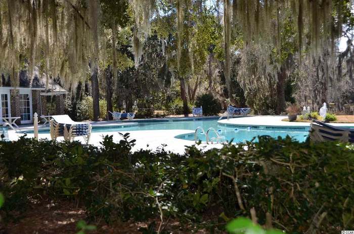 Tuckers pet best sale resort