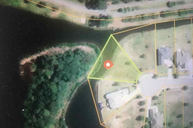 Download 1132 Glossy Ibis Dr, Conway, SC 29526 | MLS# 1906518 | Redfin Yellowimages Mockups