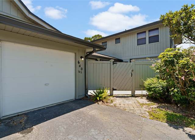 Property at 640 N Centre Ct SW #102, Vero Beach, FL 32962, 2 beds, 2 baths