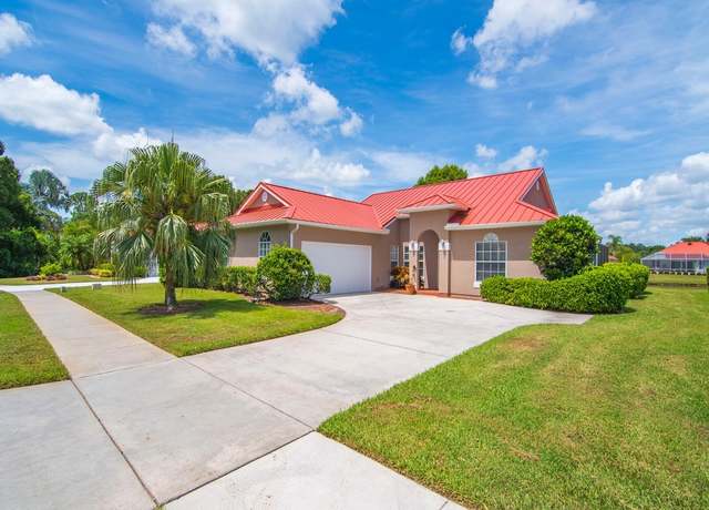 Property at 2425 45th Ave, Vero Beach, FL 32966, 3 beds, 2 baths