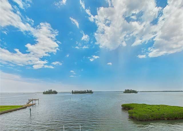 Property at 6039 River Run Dr #6039, Sebastian, FL 32958, 2 beds, 2 baths