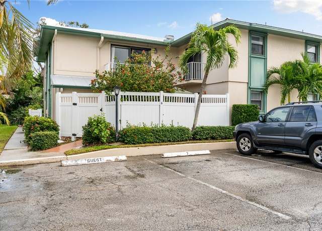 Property at 4890 Bethel Creek Dr #6, Vero Beach, FL 32963, 2 beds, 2.5 baths