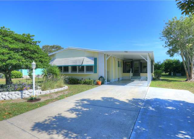 Property at 926 Hemlock St, Sebastian, FL 32976, 2 beds, 2 baths