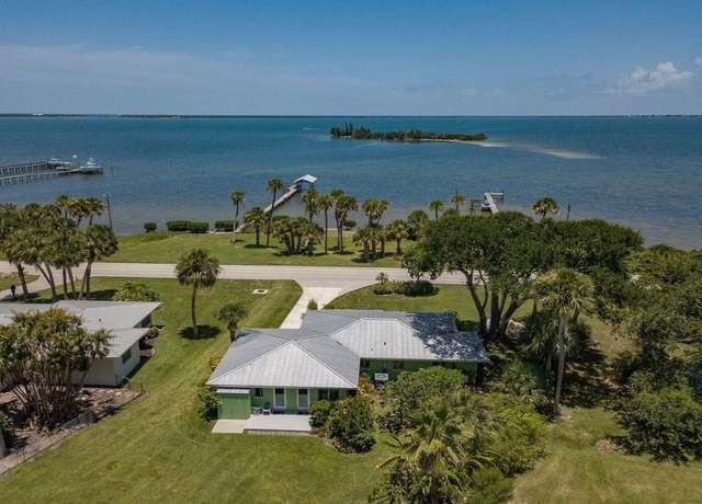 Property at 13025 N Indian River Dr, Sebastian, FL 32958, 2 beds, 2 baths