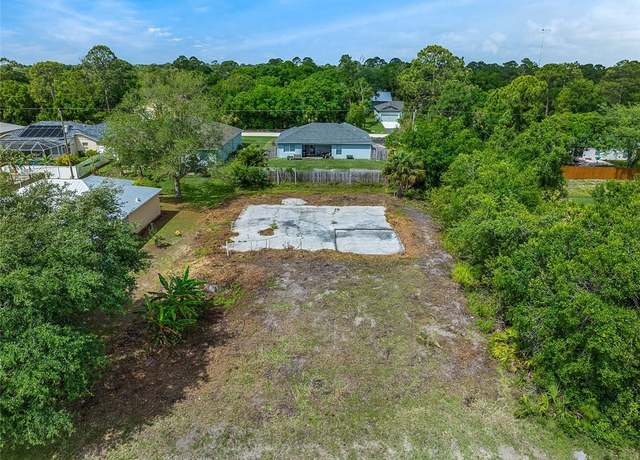 Property at 8155 103rd Ct, Vero Beach, FL 32967