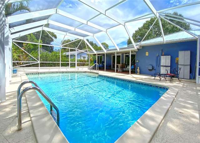 Property at 1325 42nd Ave, Vero Beach, FL 32960, 3 beds, 2 baths