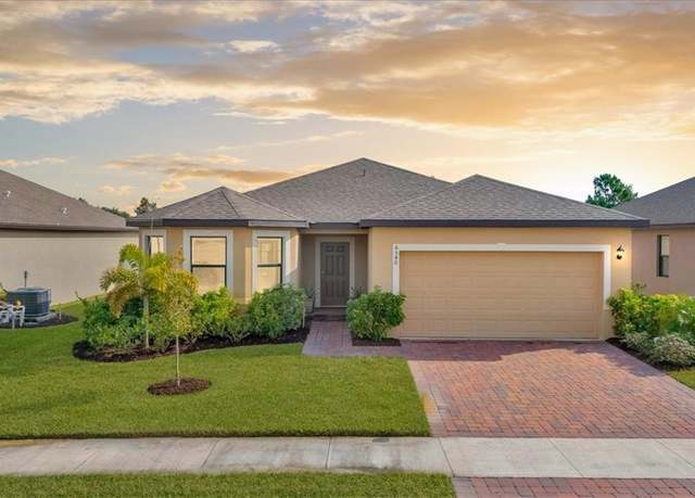 Property at 6540 Lokosee Ct, Vero Beach, FL 32967, 3 beds, 2 baths