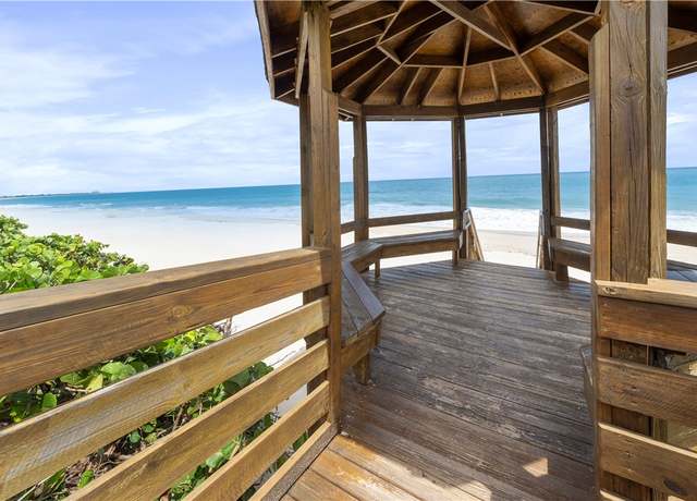 Property at 1786 Cypress Ln, Vero Beach, FL 32963, 5 beds, 6 baths