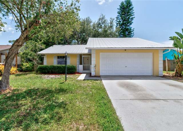 Property at 1360 39th Ave, Vero Beach, FL 32960, 3 beds, 2 baths