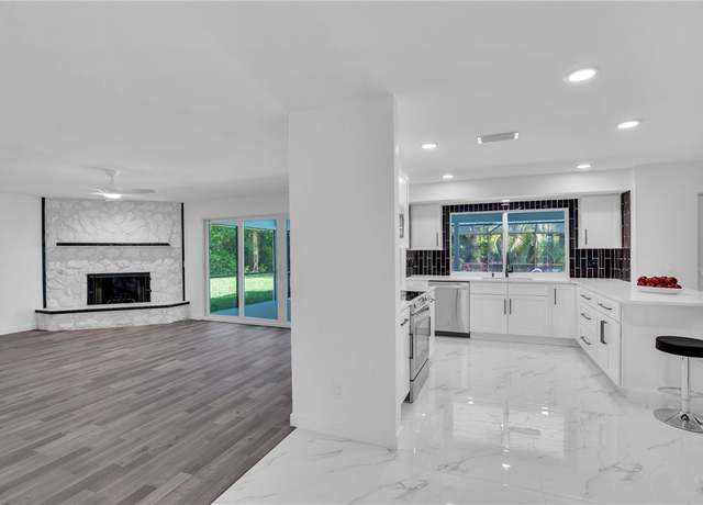 Property at 4384 2nd Sq SW, Vero Beach, FL 32968, 4 beds, 2.5 baths