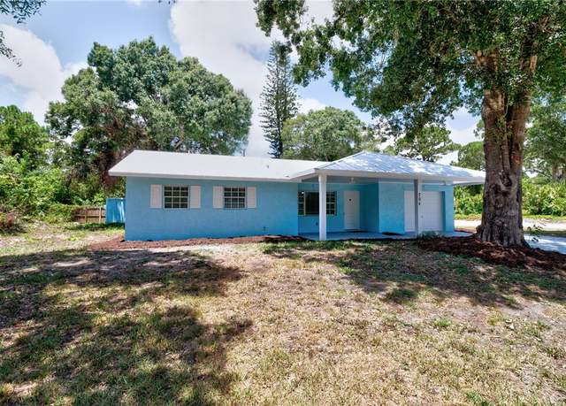 Property at 705 10th Ave SW, Vero Beach, FL 32962, 3 beds, 2 baths