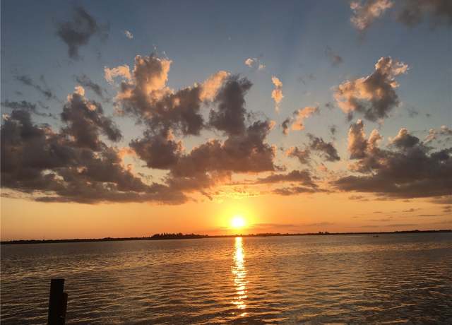 Property at 1001 Bay Rd #103, Vero Beach, FL 32963, 3 beds, 3 baths