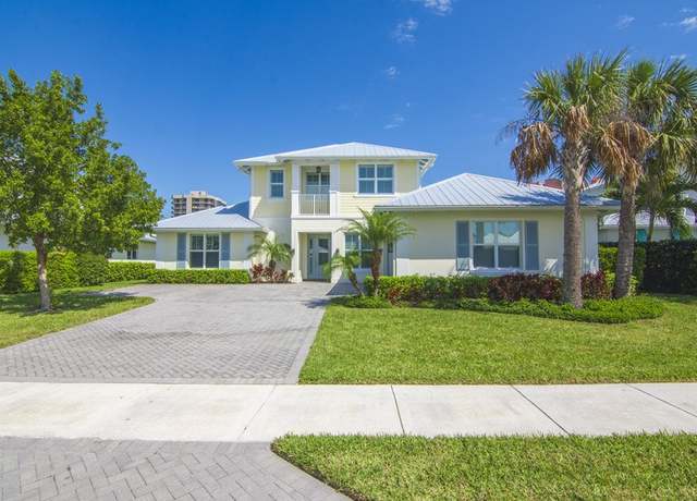 Property at 3910 Duneside Dr, Hutchinson Island, FL 34949, 3 beds, 2.5 baths