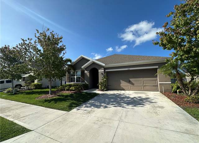 Property at 2152 Harwick Cir SW, Vero Beach, FL 32968, 3 beds, 2 baths