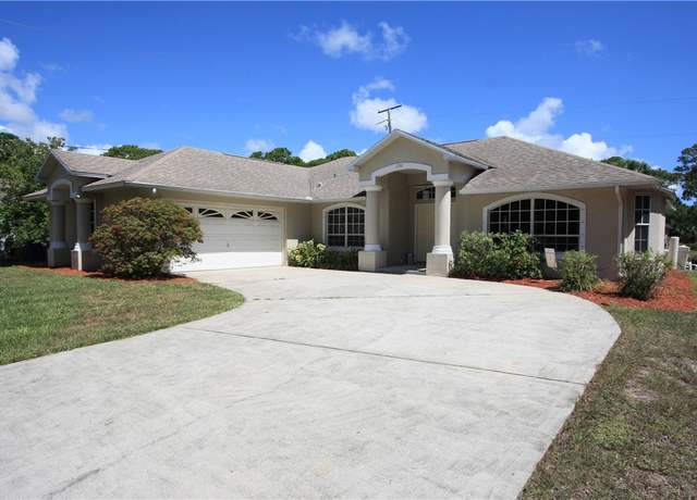 Property at 1366 17th Pl SW, Vero Beach, FL 32962, 3 beds, 2 baths