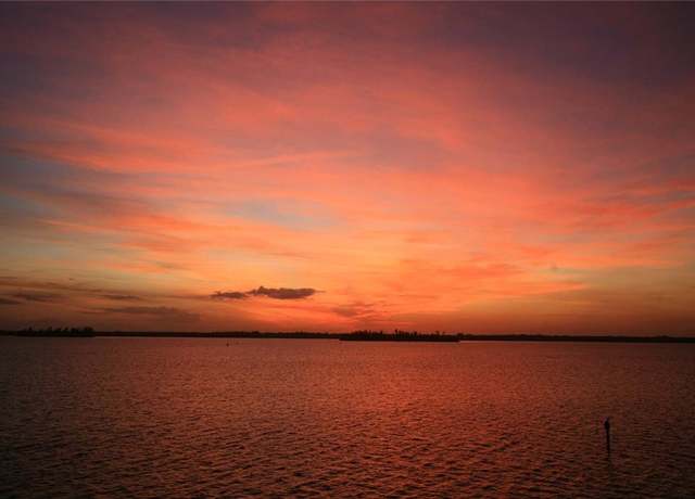 Property at 1001 Bay Rd Unit 208-C, Vero Beach, FL 32963, 2 beds, 2 baths