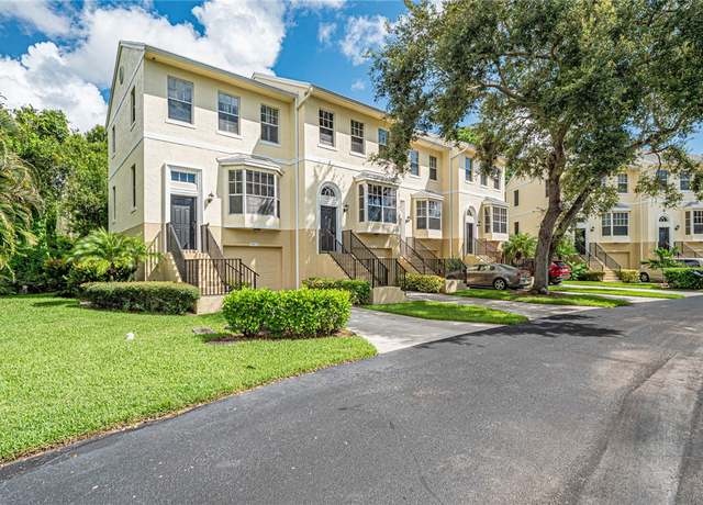 Property at 1700 42nd Sq #101, Vero Beach, FL 32960, 2 beds, 2.5 baths