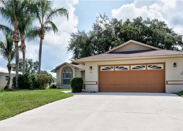 Property at 1013 Phelps St, Sebastian, FL 32958, 3 beds, 2 baths