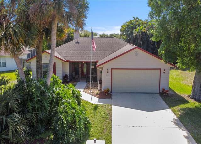 Property at 474 Layport Dr, Sebastian, FL 32958, 3 beds, 2 baths