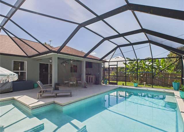 Property at 7965 105th Ave, Vero Beach, FL 32967, 3 beds, 2 baths