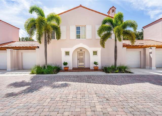 Property at 4809 Wood Duck Cir, Vero Beach, FL 32967, 2 beds, 2.5 baths