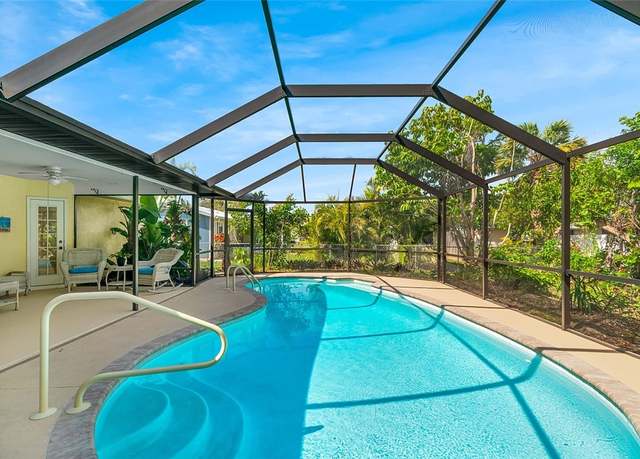 Property at 192 Delaware Ave, Sebastian, FL 32958, 3 beds, 2 baths
