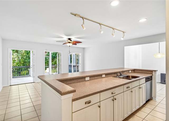 Property at 1275 Winding Oaks Cir E #702, Vero Beach, FL 32963, 2 beds, 2 baths