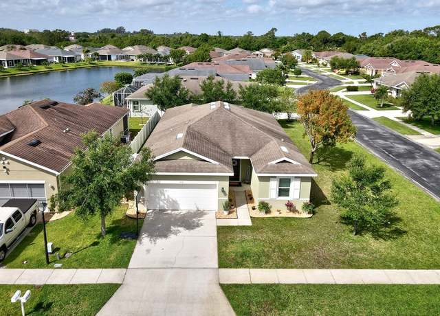 Property at 100 Elena Dr, Sebastian, FL 32958, 4 beds, 2 baths
