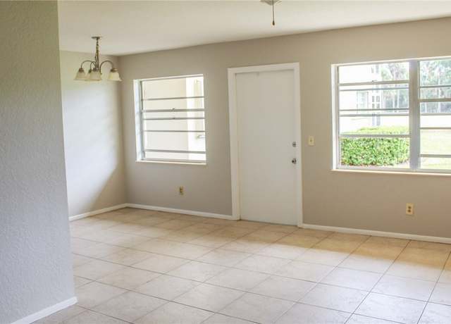 Property at 12 Vista Gardens Trl #105, Vero Beach, FL 32962, 1 bed, 1.5 baths