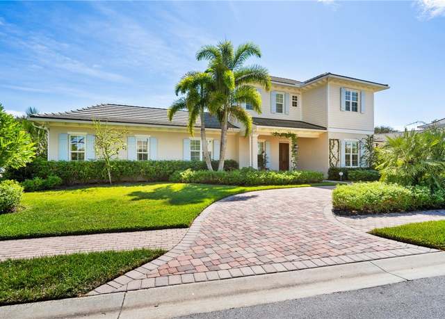 Property at 221 Palm Island Ln, Vero Beach, FL 32963, 4 beds, 4.5 baths