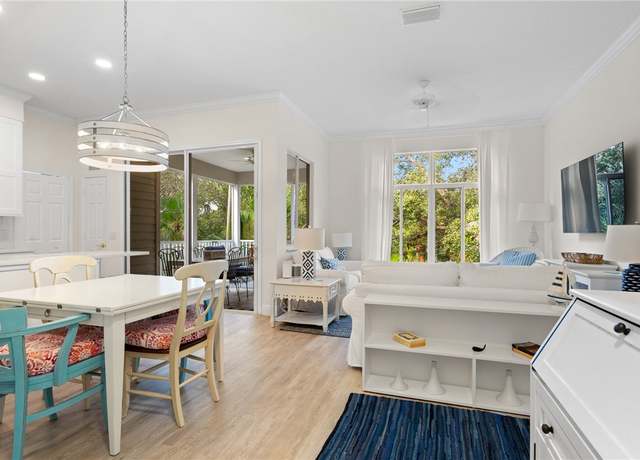 Property at 1235 Winding Oaks Cir E #506, Vero Beach, FL 32963, 2 beds, 2 baths