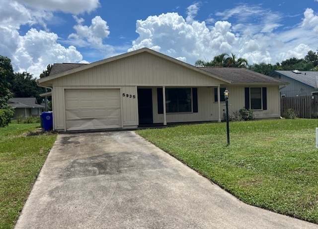 Property at 5935 24th St, Vero Beach, FL 32966, 2 beds, 2 baths