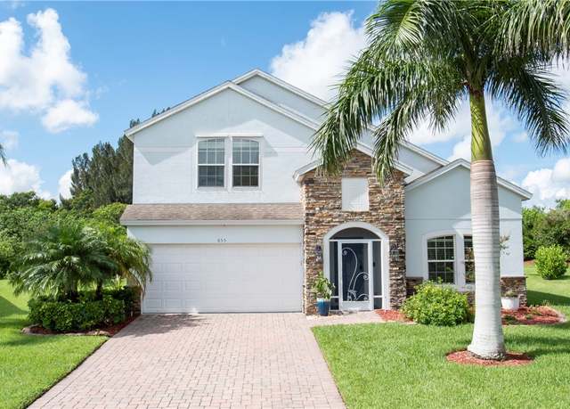Property at 655 Valencia Cir SW, Vero Beach, FL 32968, 4 beds, 2.5 baths