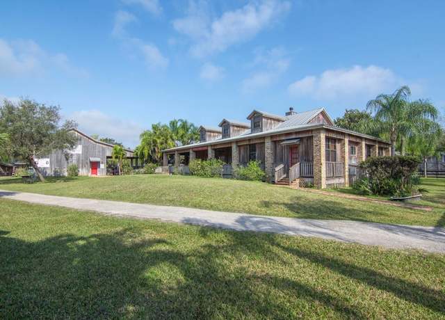 Property at 7700 129th St, Sebastian, FL 32958, 3 beds, 2.5 baths