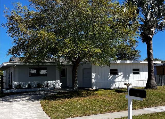Property at 789 Angle St NE, Palm Bay, FL 32905, 3 beds, 2 baths
