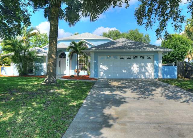 Property at 104 Curtis Cir, Sebastian, FL 32958, 3 beds, 2 baths