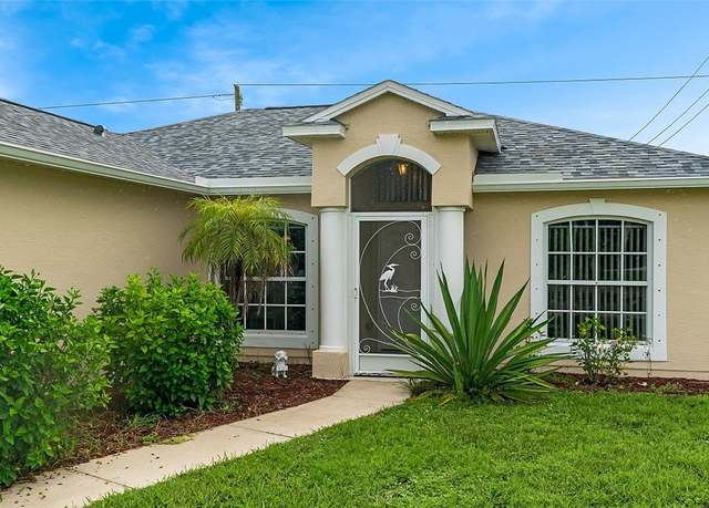 Property at 8316 105th Ct, Vero Beach, FL 32967, 3 beds, 2 baths