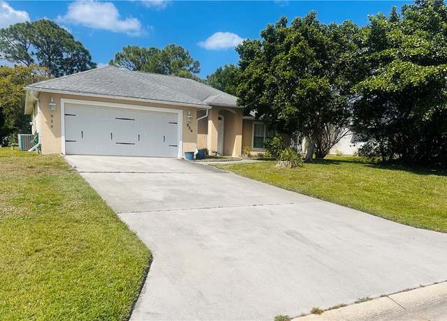 Property at 926 18th St SW, Vero Beach, FL 32962, 3 beds, 2 baths
