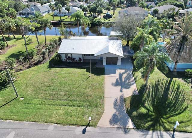 Property at 180 Concha Dr, Sebastian, FL 32958, 2 beds, 2 baths